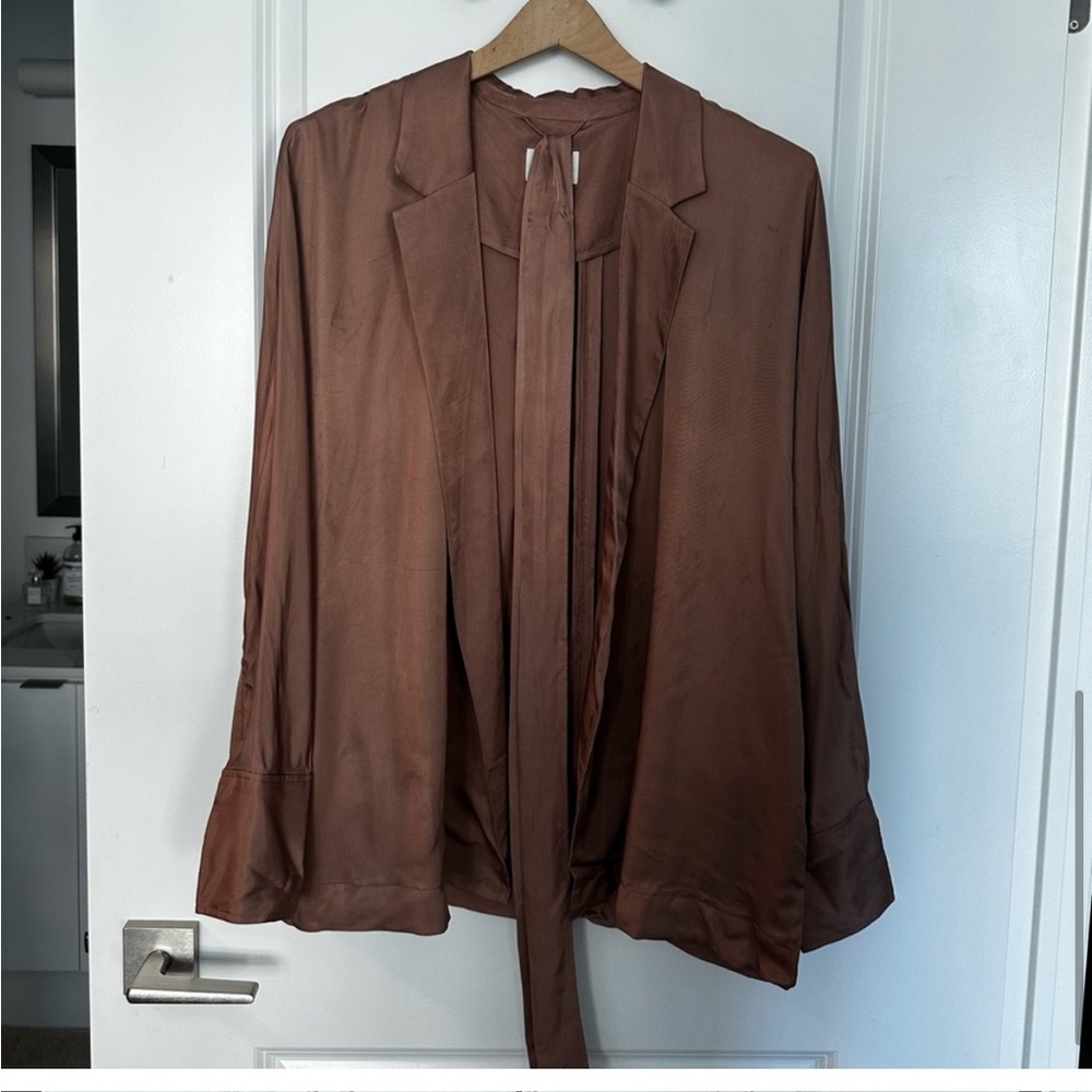 Aritzia -Wilfred- -Oriane Blazer w/tie  -Nutmeg -NWT-
Sz S-Pockets-Stunning ! 😍 - Picture 7 of 10